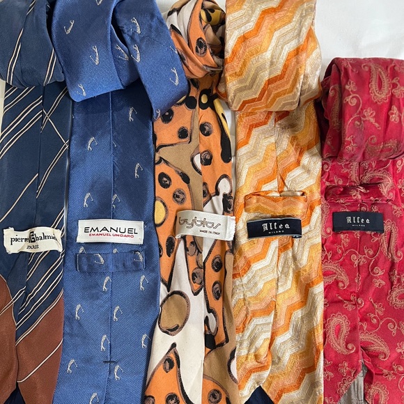 Assorted Patterned Tie Set - Picture 3 of 3
